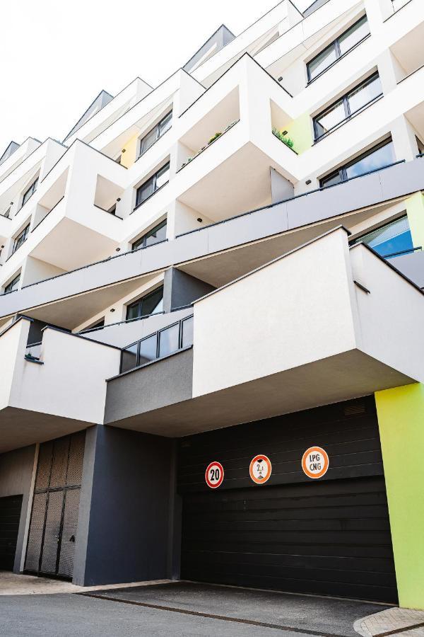 Ah Radnica Appartement Košice Buitenkant foto