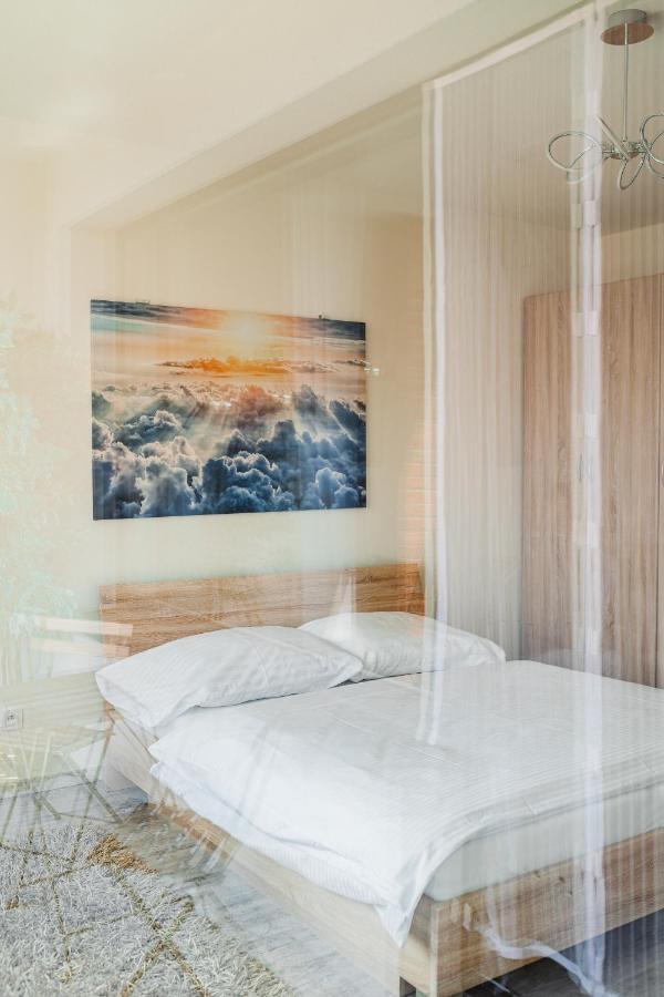 Ah Radnica Appartement Košice Buitenkant foto